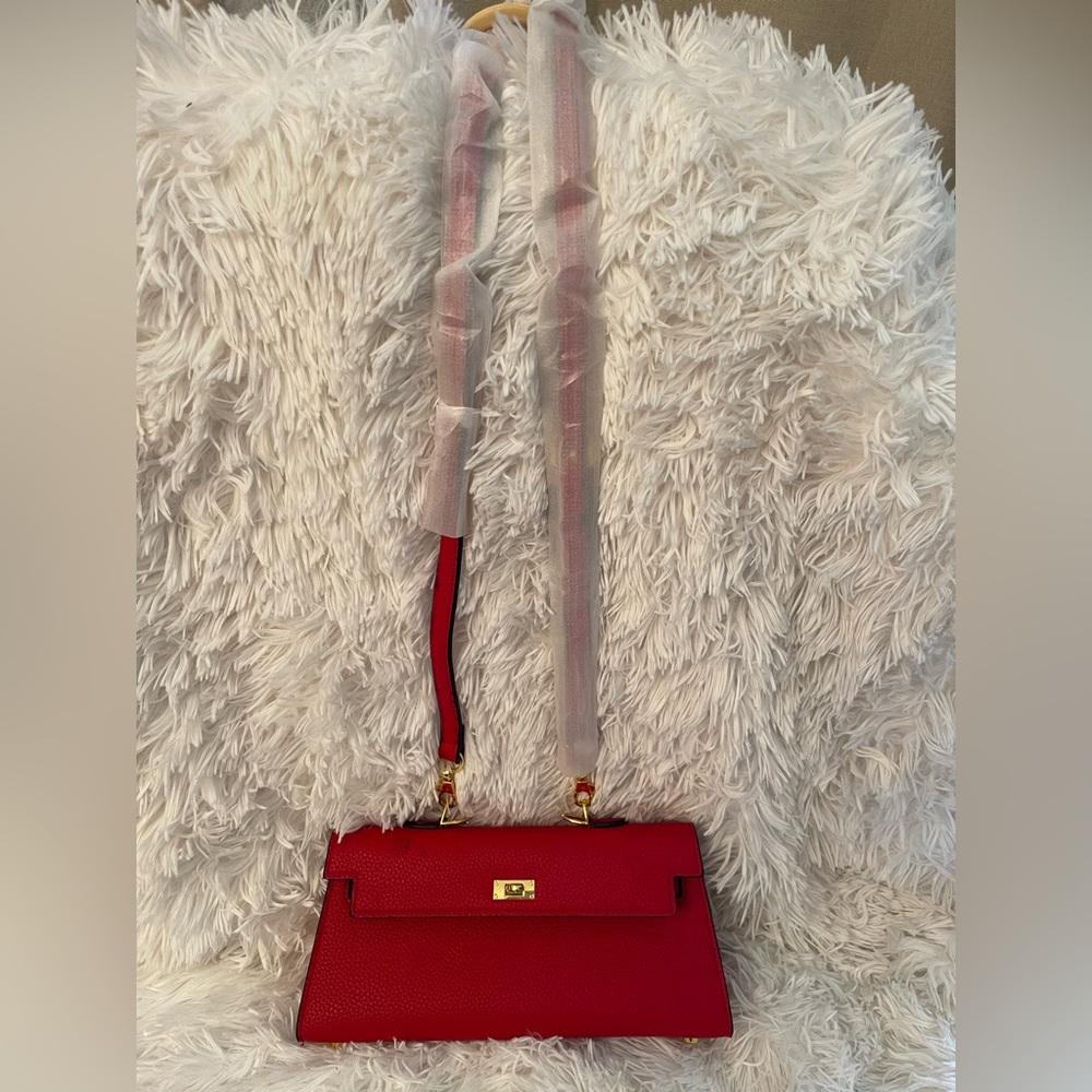 Red Leather Fashion shoulder bag with Adjustable Strap
